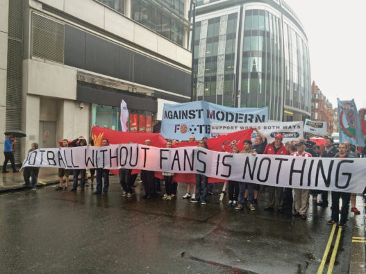 Fanproteste in England